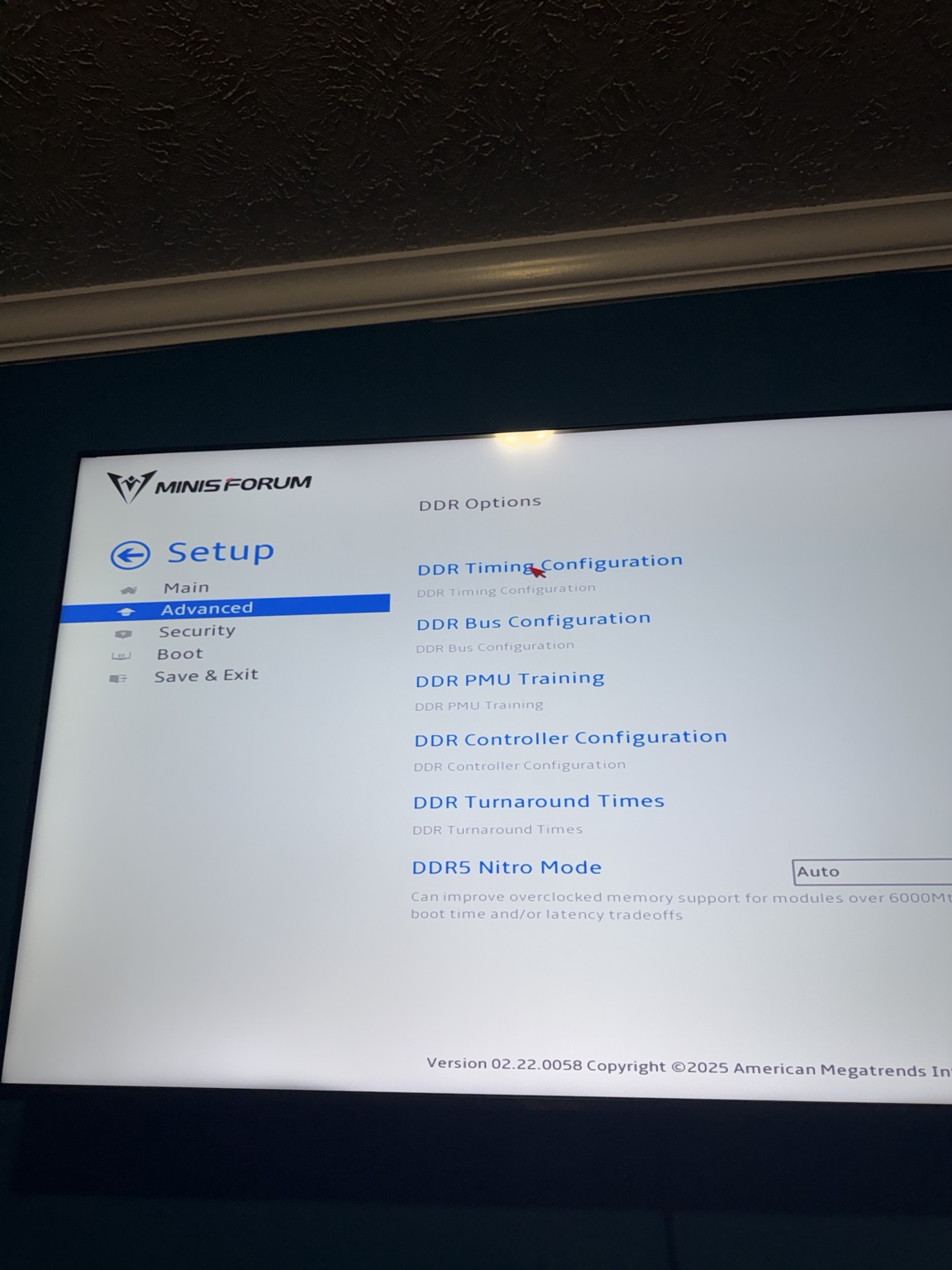 MINISFORUM DDR Options BIOS page with DDR Timing Configuration selected